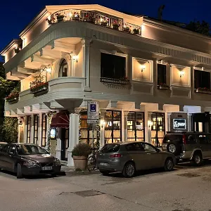 https://vila-koja-boutique.albaniahotels.org